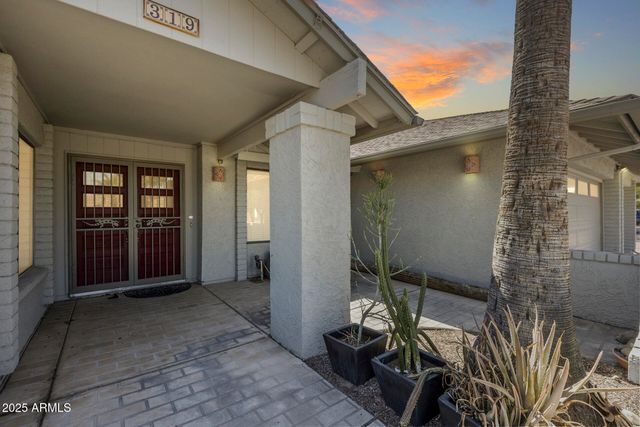 319 E HACKAMORE Street, Mesa, AZ 85201