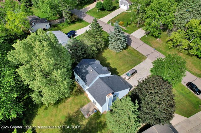 1234 Redpole Drive, Dewitt, MI 48820