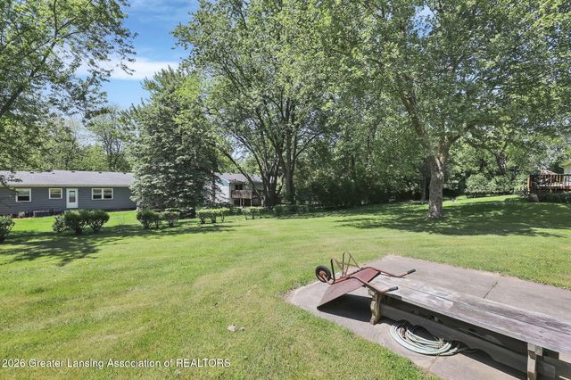 1234 Redpole Drive, Dewitt, MI 48820