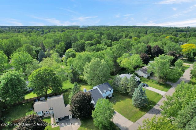 1234 Redpole Drive, Dewitt, MI 48820