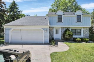 1234 Redpole Drive, Dewitt, MI 48820