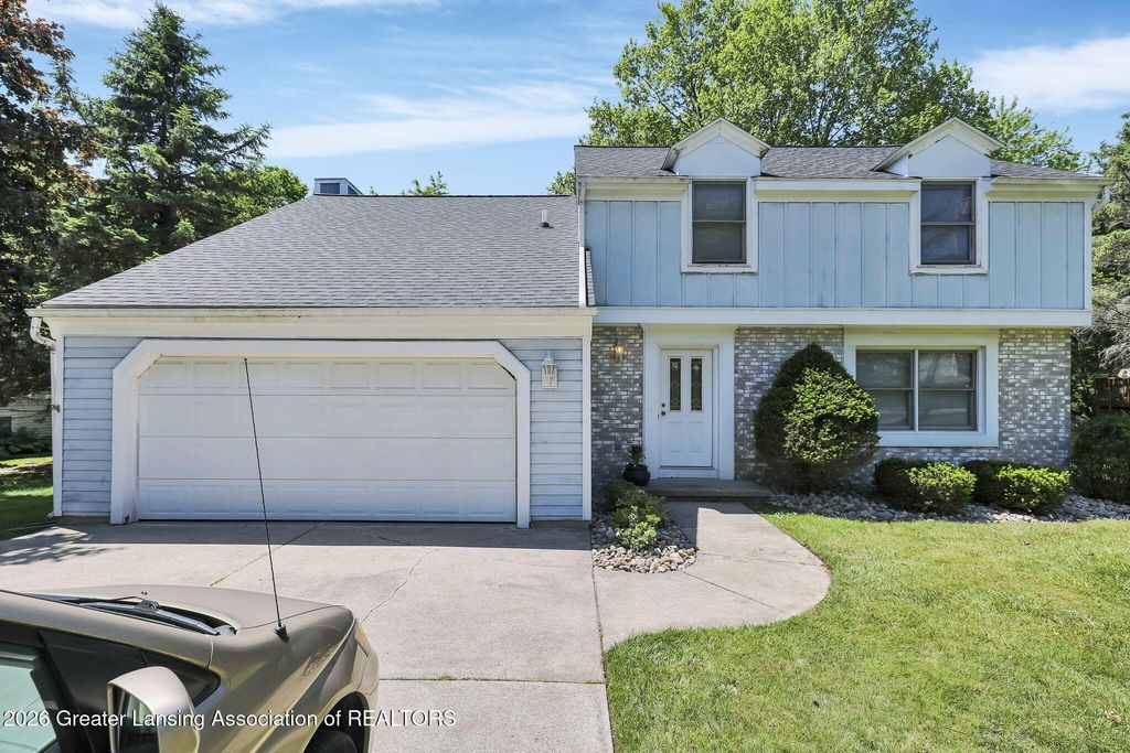 1234 Redpole Drive, Dewitt, MI 48820