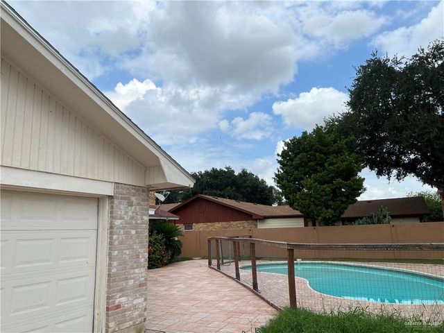 313 Redbud Avenue, Mcallen, TX 78504