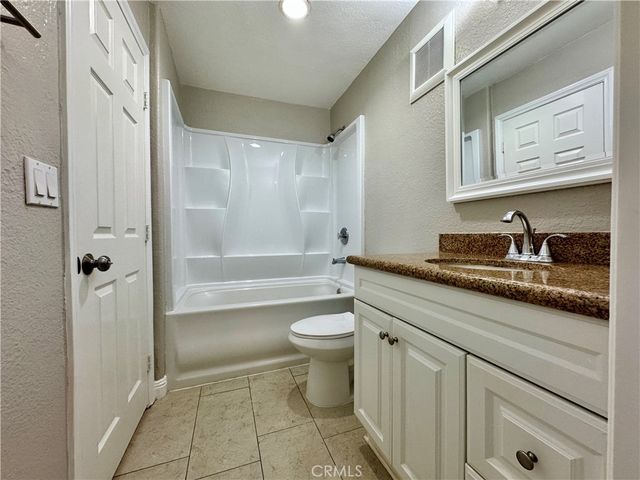 432 Edgehill 95, Oceanside, CA 92054