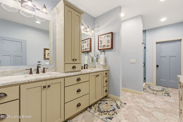 108 Christine Ct, Bardstown, KY 40004