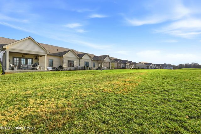 108 Christine Ct, Bardstown, KY 40004