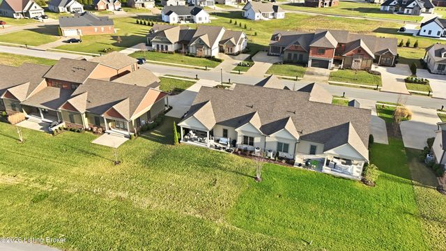 108 Christine Ct, Bardstown, KY 40004