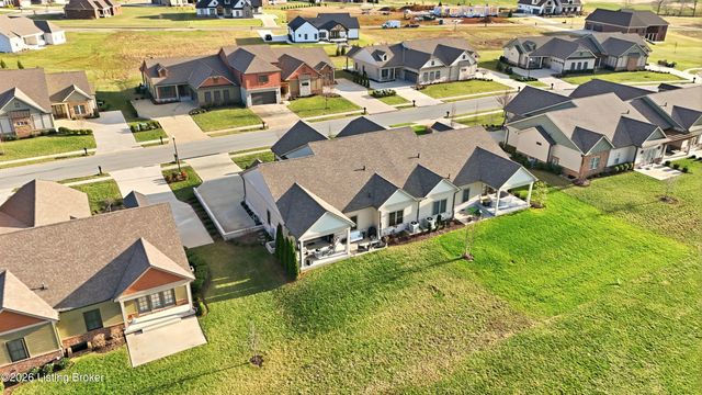 108 Christine Ct, Bardstown, KY 40004