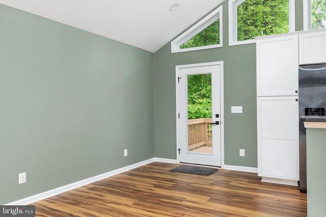 2668 HIGH TOP RD, Linden, VA 22642