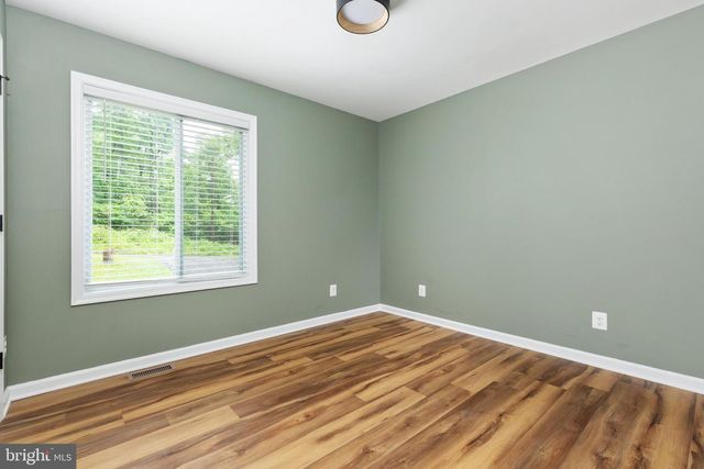 2668 HIGH TOP RD, Linden, VA 22642