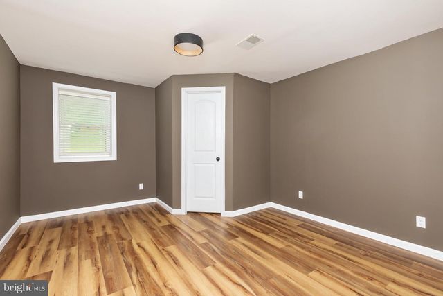2668 HIGH TOP RD, Linden, VA 22642