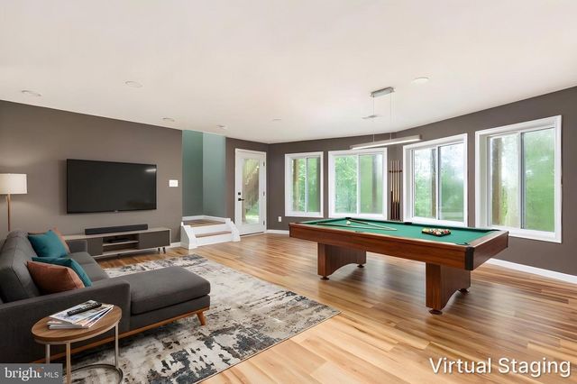 2668 HIGH TOP RD, Linden, VA 22642