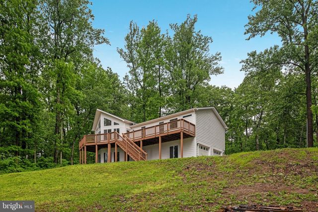 2668 HIGH TOP RD, Linden, VA 22642