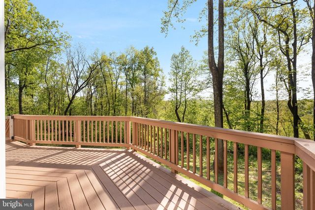 2668 HIGH TOP RD, Linden, VA 22642