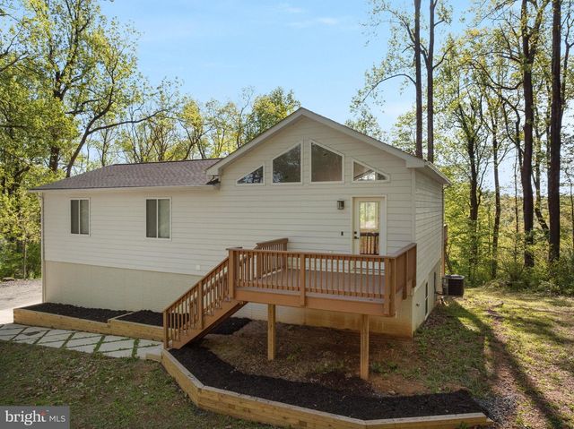 2668 HIGH TOP RD, Linden, VA 22642
