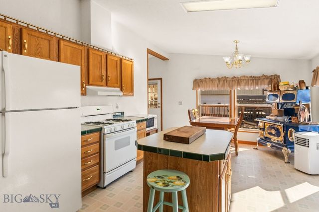 255 Tory Drive, Dillon, MT 59725