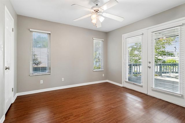 118 Lancelot Drive, Mabank, TX 75156