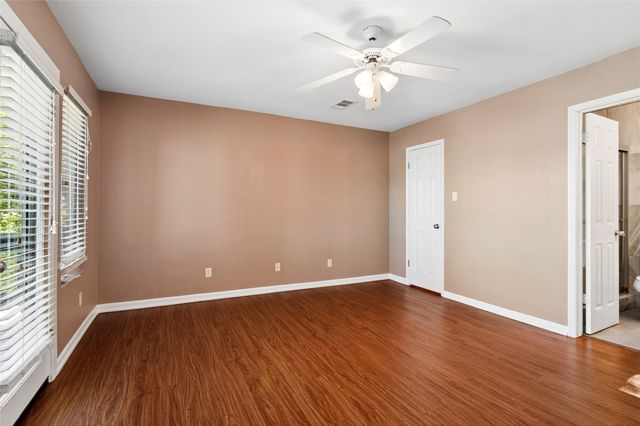 118 Lancelot Drive, Mabank, TX 75156