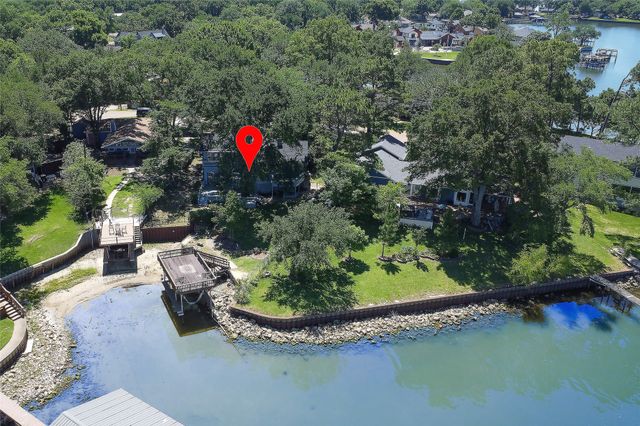 118 Lancelot Drive, Mabank, TX 75156