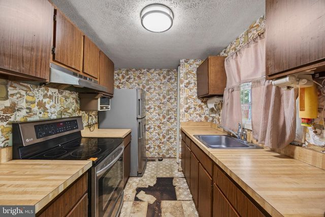 8265 SEBRING CT, Severn, MD 21144