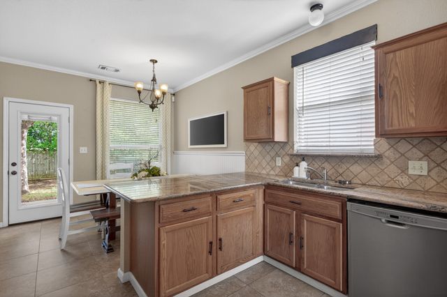 3817 Kirby Drive, Denton, TX 76210