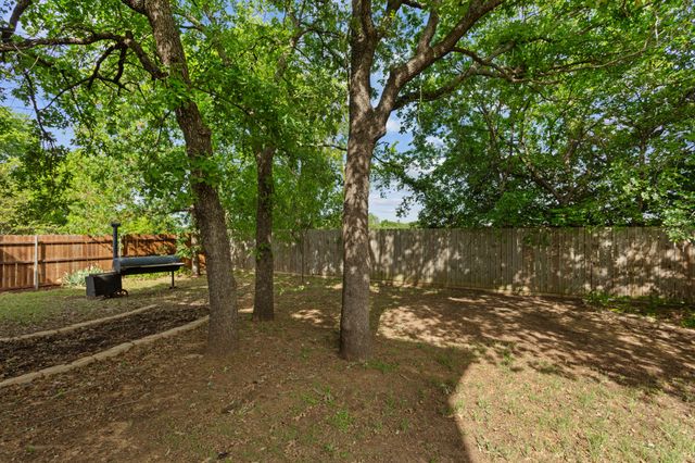 3817 Kirby Drive, Denton, TX 76210