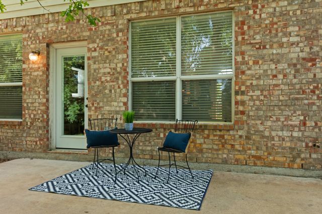 3817 Kirby Drive, Denton, TX 76210