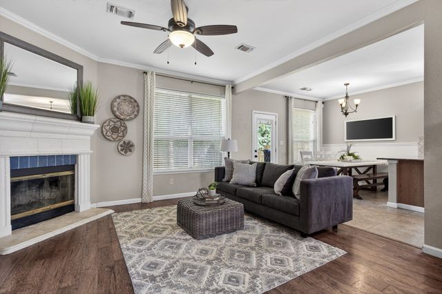 3817 Kirby Drive, Denton, TX 76210