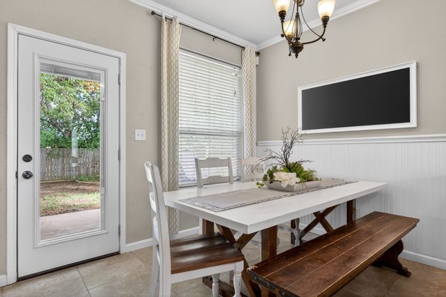 3817 Kirby Drive, Denton, TX 76210