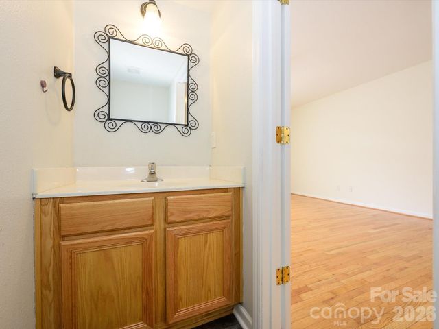 4055 Center Place Drive, Harrisburg, NC 28075