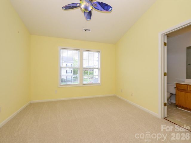 4055 Center Place Drive, Harrisburg, NC 28075