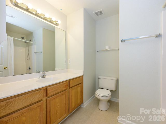 4055 Center Place Drive, Harrisburg, NC 28075