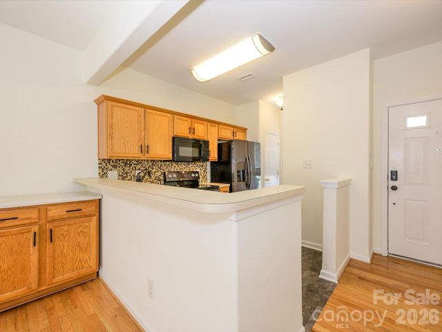 4055 Center Place Drive, Harrisburg, NC 28075