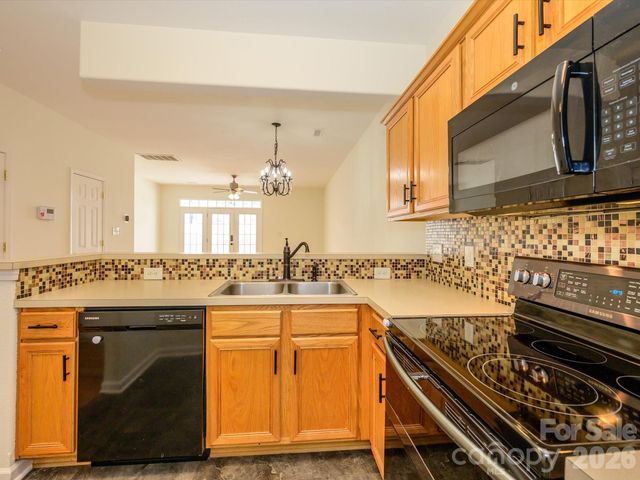 4055 Center Place Drive, Harrisburg, NC 28075