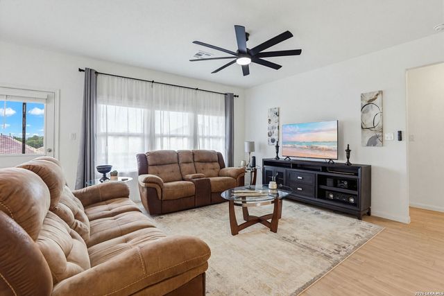 5947 American Elm, Bulverde, TX 78163