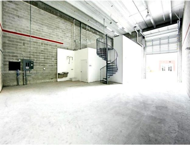2355 NW 70th Ave 11, Miami, FL 33122