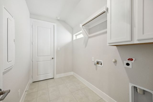 4704 Tippett Drive, Mckinney, TX 75071