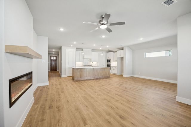 4704 Tippett Drive, Mckinney, TX 75071