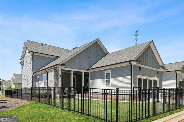 1025 Crossroad Trail, Milton, GA 30004