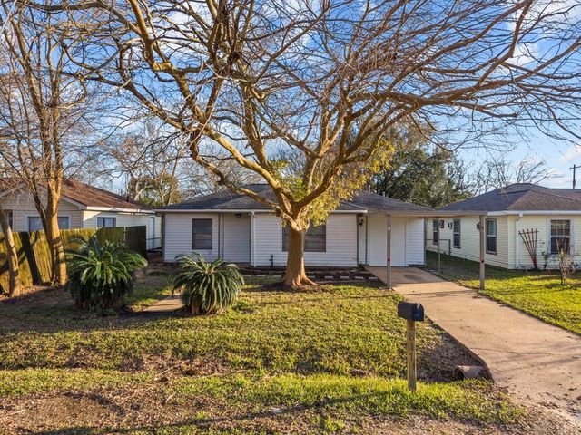 2817 4th Ave N Avenue N, Texas City, TX 77590