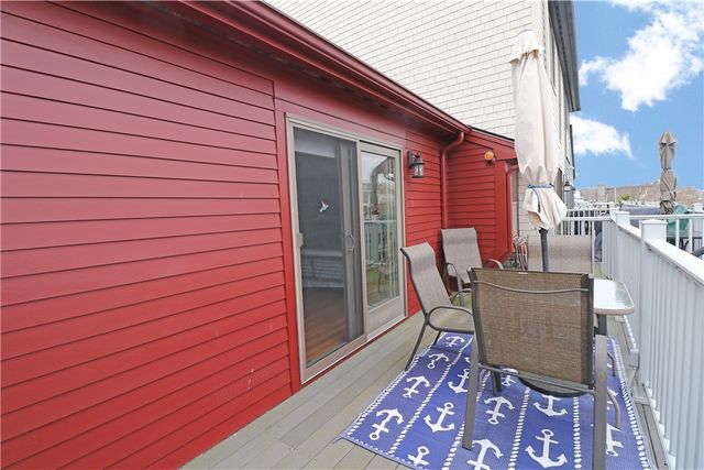 303 Swan's Wharf, Newport, RI 02840