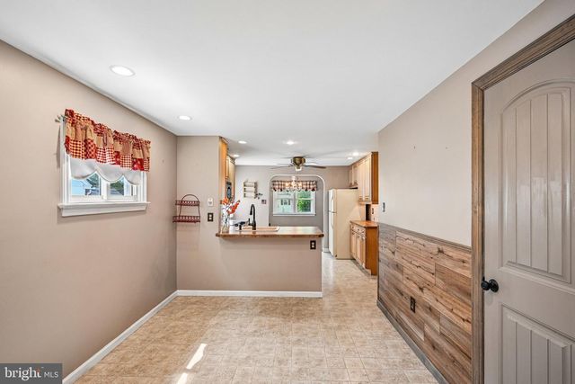 819 E HANCOCK ST, Lansdale, PA 19446