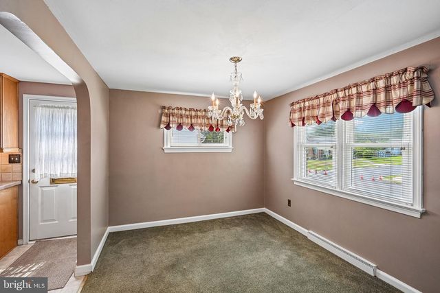 819 E HANCOCK ST, Lansdale, PA 19446