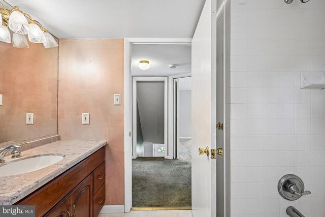 819 E HANCOCK ST, Lansdale, PA 19446