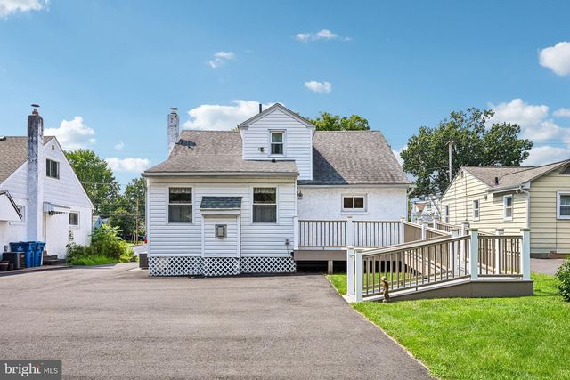 819 E HANCOCK ST, Lansdale, PA 19446