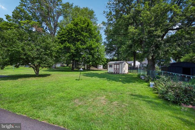 819 E HANCOCK ST, Lansdale, PA 19446