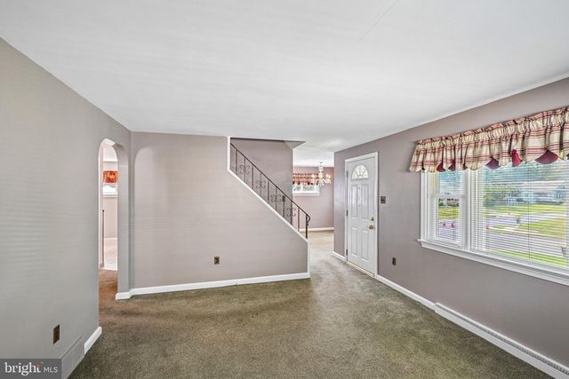 819 E HANCOCK ST, Lansdale, PA 19446