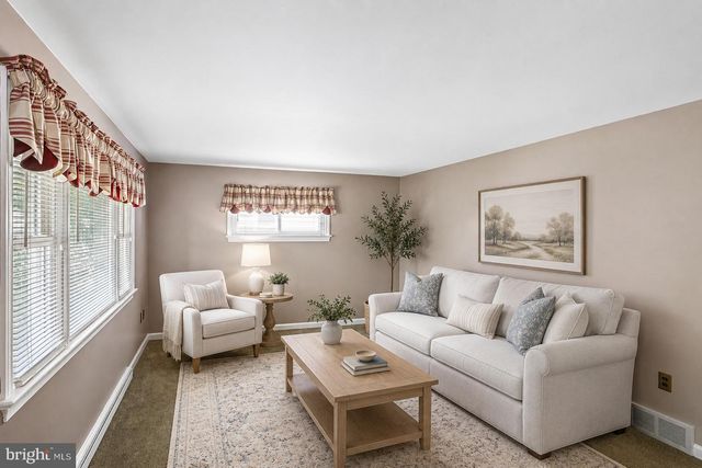 819 E HANCOCK ST, Lansdale, PA 19446