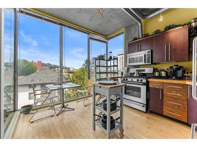 1410 Sw 11TH Ave 605, Portland, OR 97201