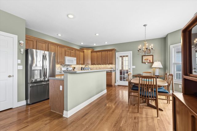 1704 BROOKFIELD MANOR, Columbia, MO 65203